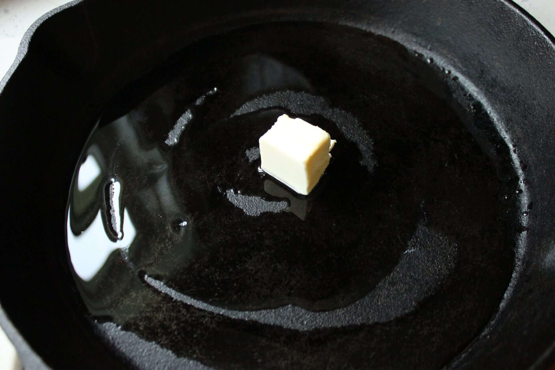 Heating Oil and Butter in Cast Iron Skillet