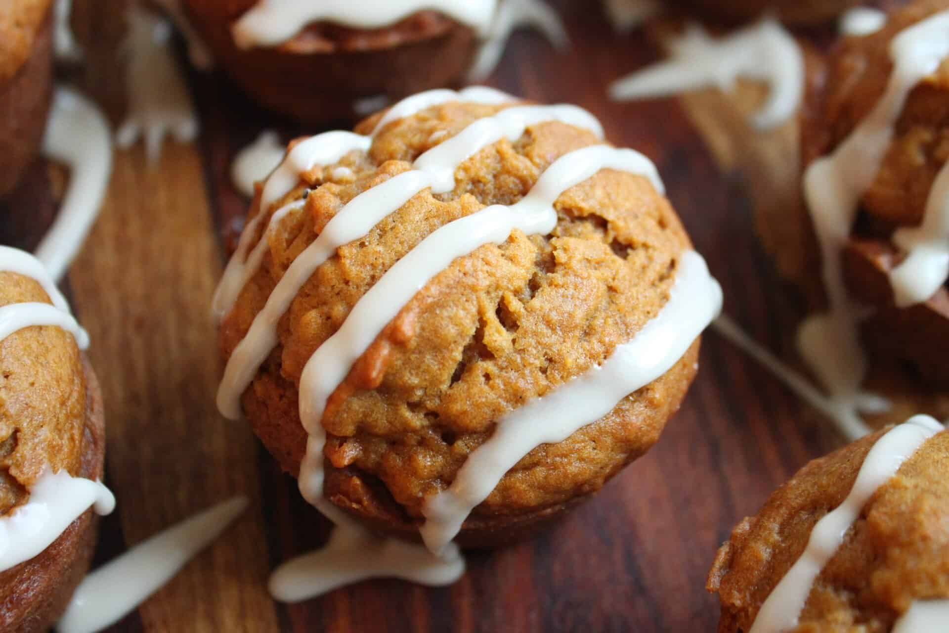 Simple Pumpkin Muffins with Vanilla Frosting That’ll Wow Your Taste Buds 16 Pumpkin Muffins with Vanilla Frosting